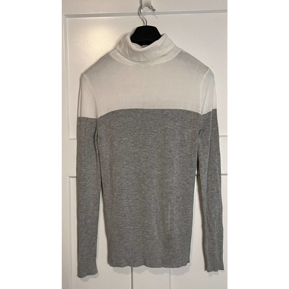 Ann Taylor Womens Sweater Size Small White and Gray Turtleneck long sleeve EUC - Picture 2 of 8